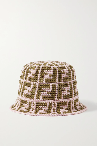 유럽직배송 펜디 버킷햇 FENDI Crocheted cotton-blend bucket hat 38063312420815876